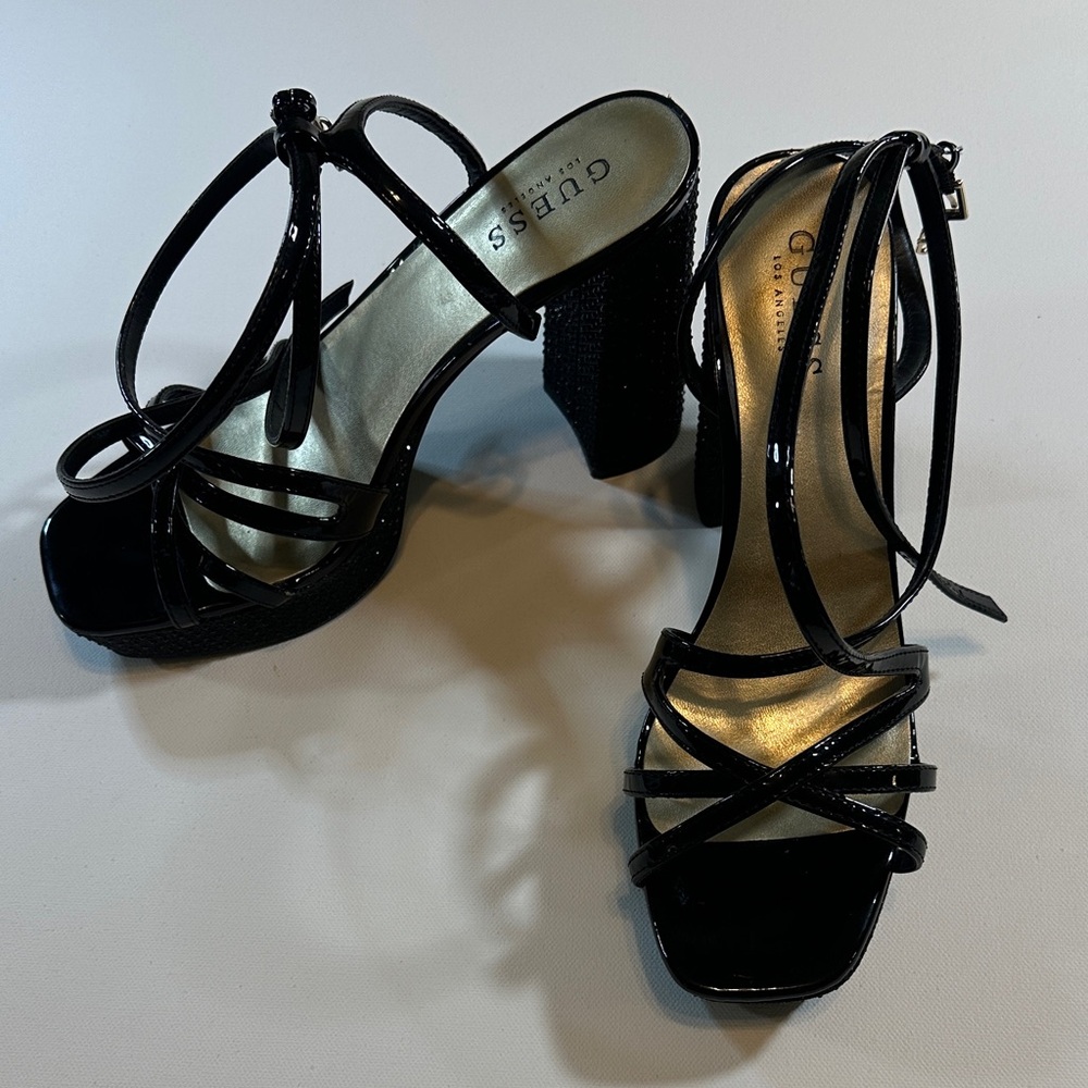 Guess Black Patent Leather Block Heel Sandals Size 9.5